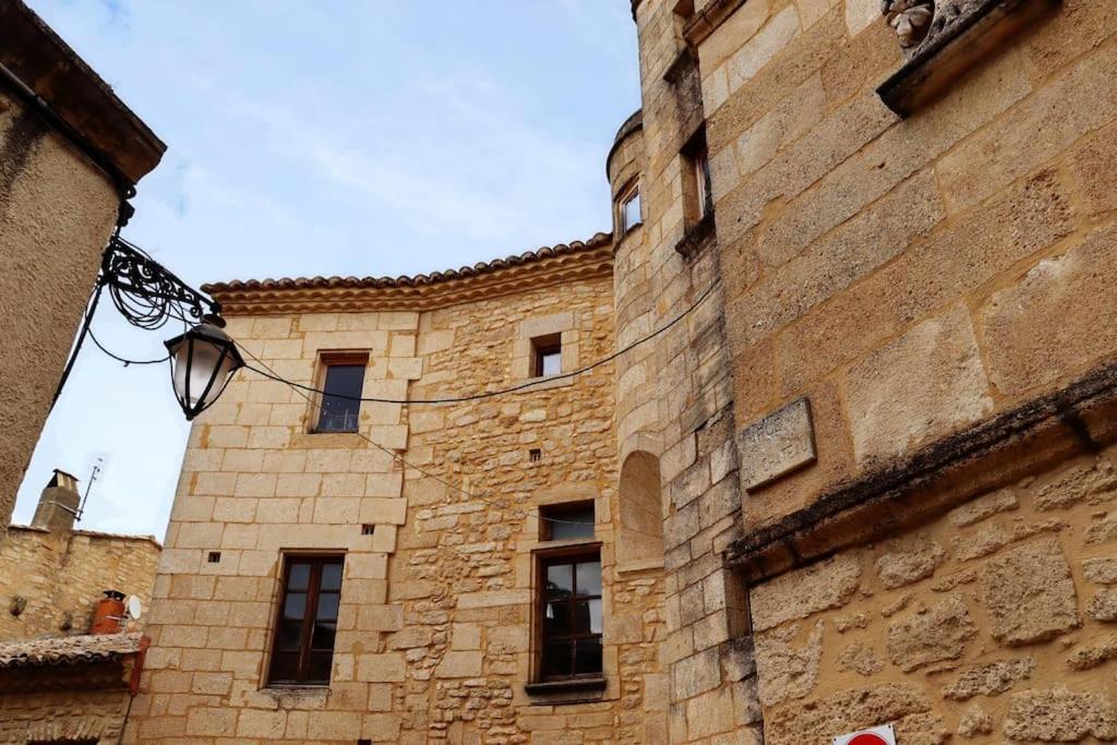 Entre Uzes Et Le Pont-Du-Gard Le Logis D'Autrefois Apartment Castillon du Gard Bagian luar foto